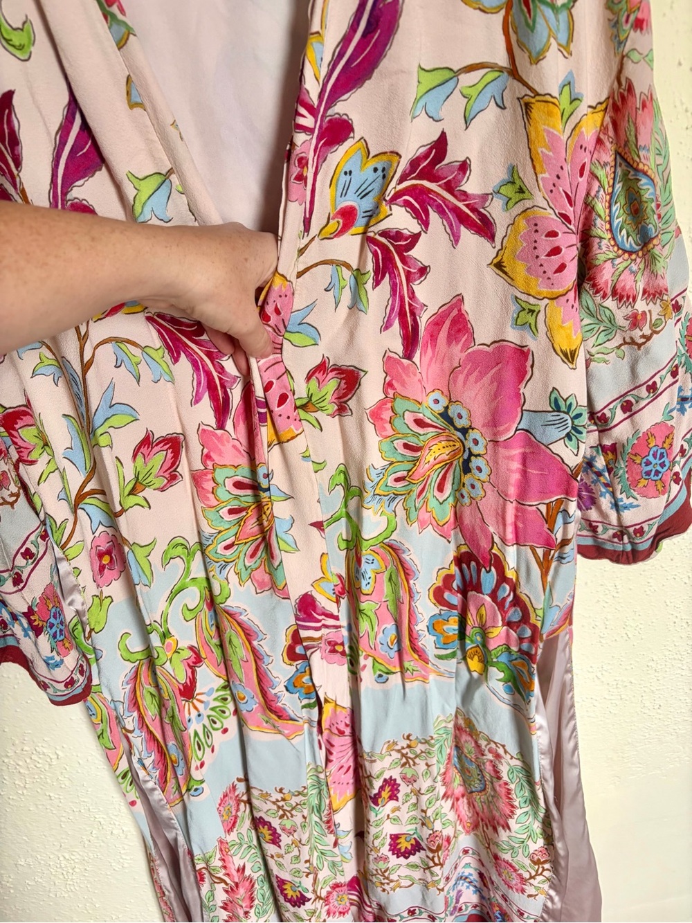 Zara Floral Satin Kimono Robe - Picture 7 of 9